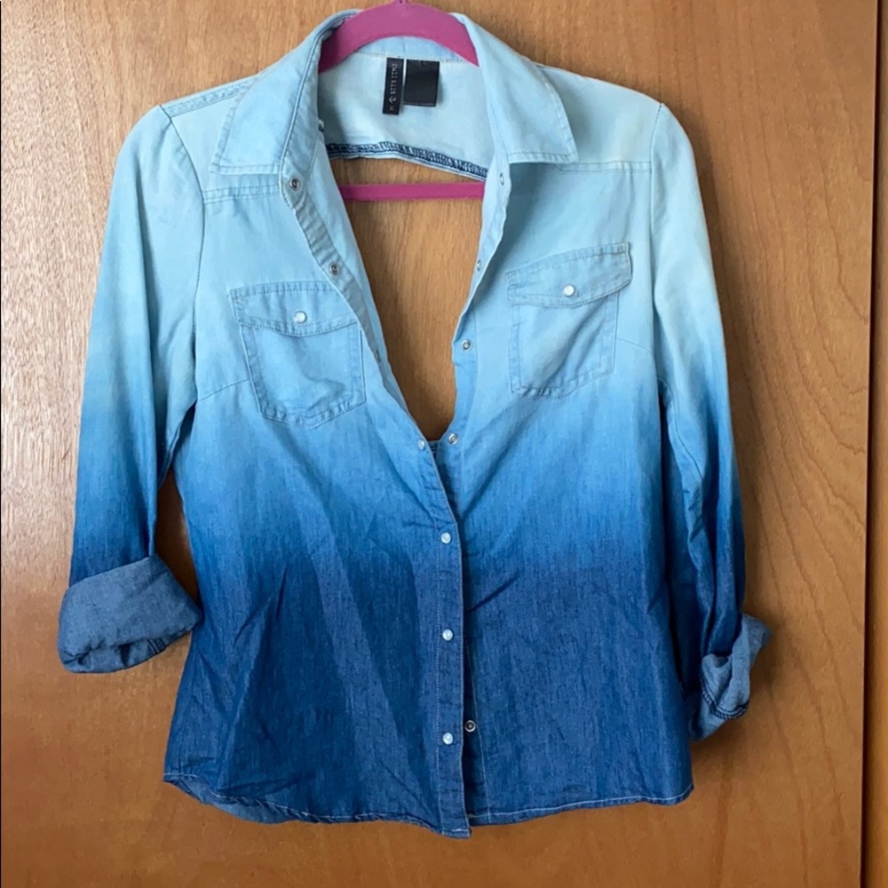 Blue button up ombré blouse